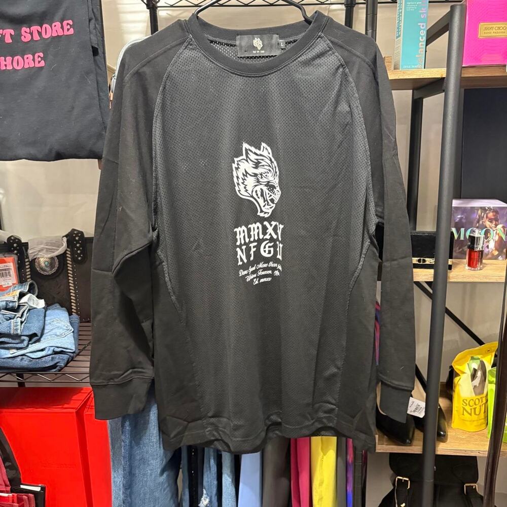 Black long sleeve shirt with